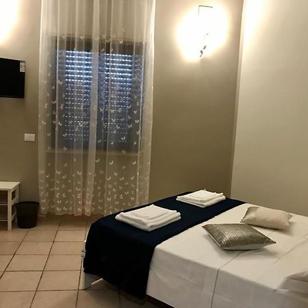B&B Luminari Ρώμη Εξωτερικό φωτογραφία
