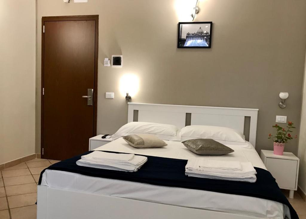 B&B Luminari Ρώμη Εξωτερικό φωτογραφία